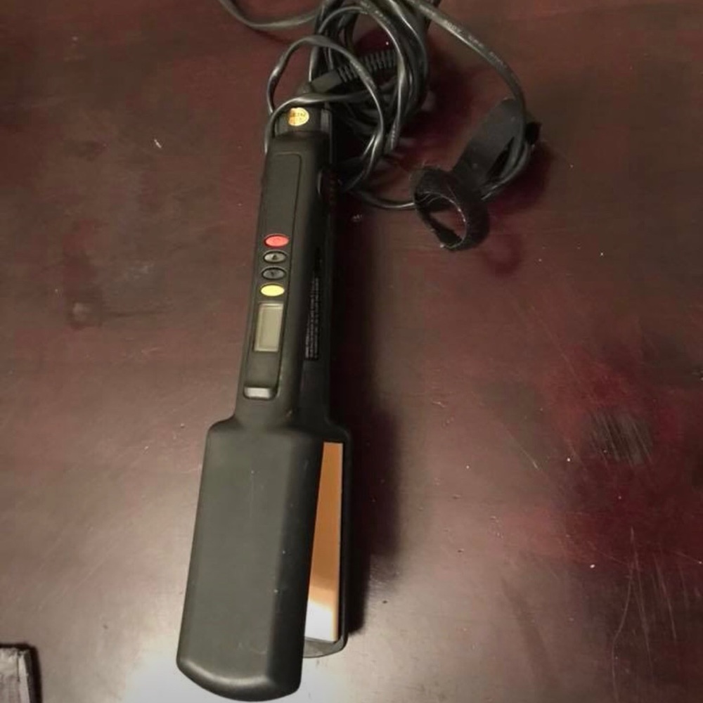 CHI Straightener